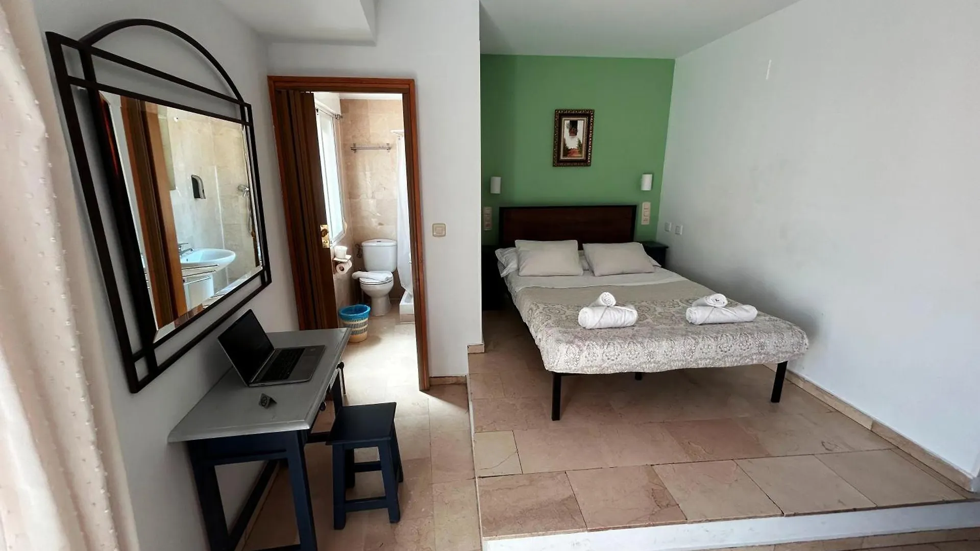 *** Casa de hóspedes Hostal El Olivo Granada Espanha