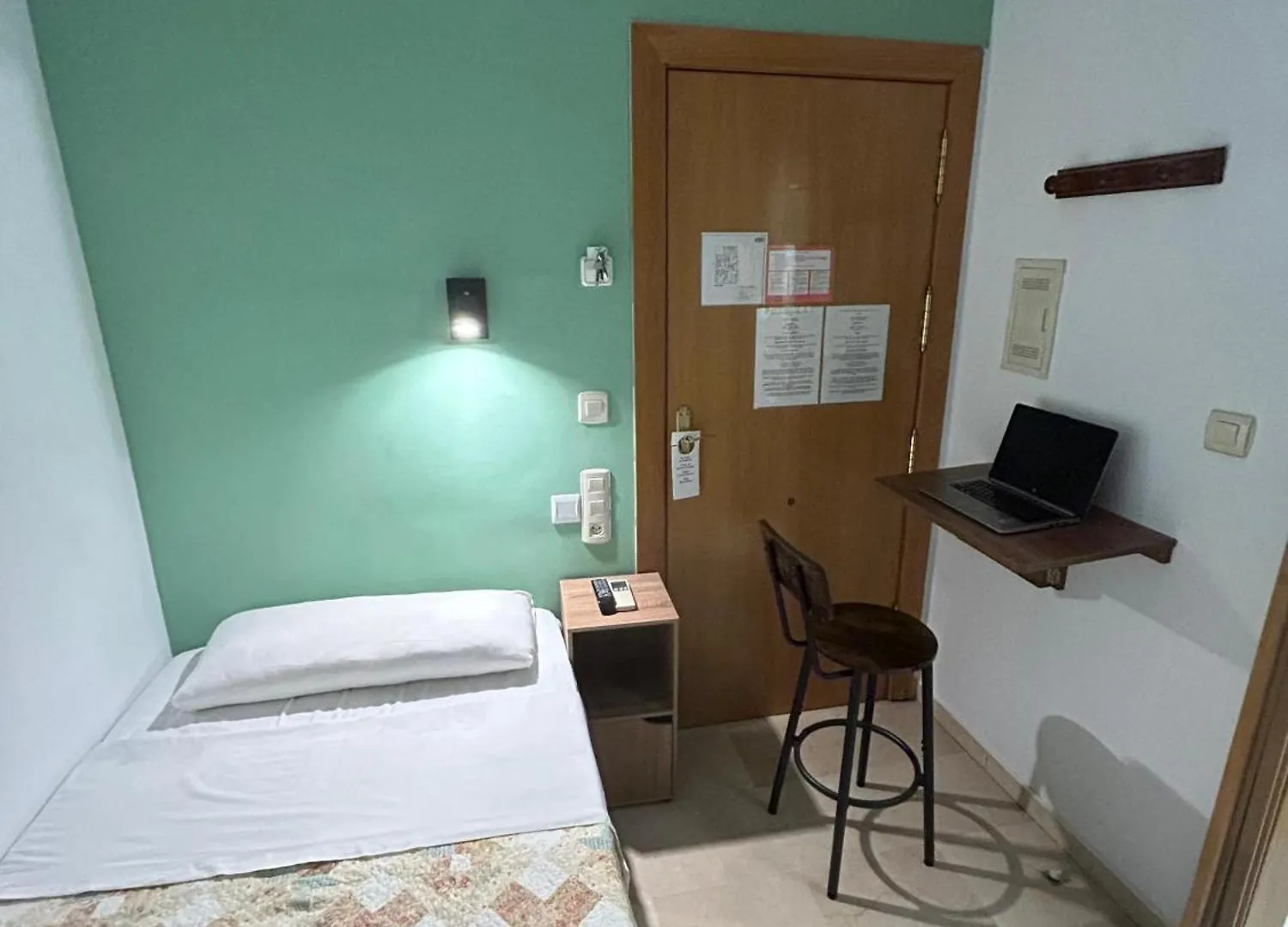 Hostal El Olivo Granada Casa de hóspedes