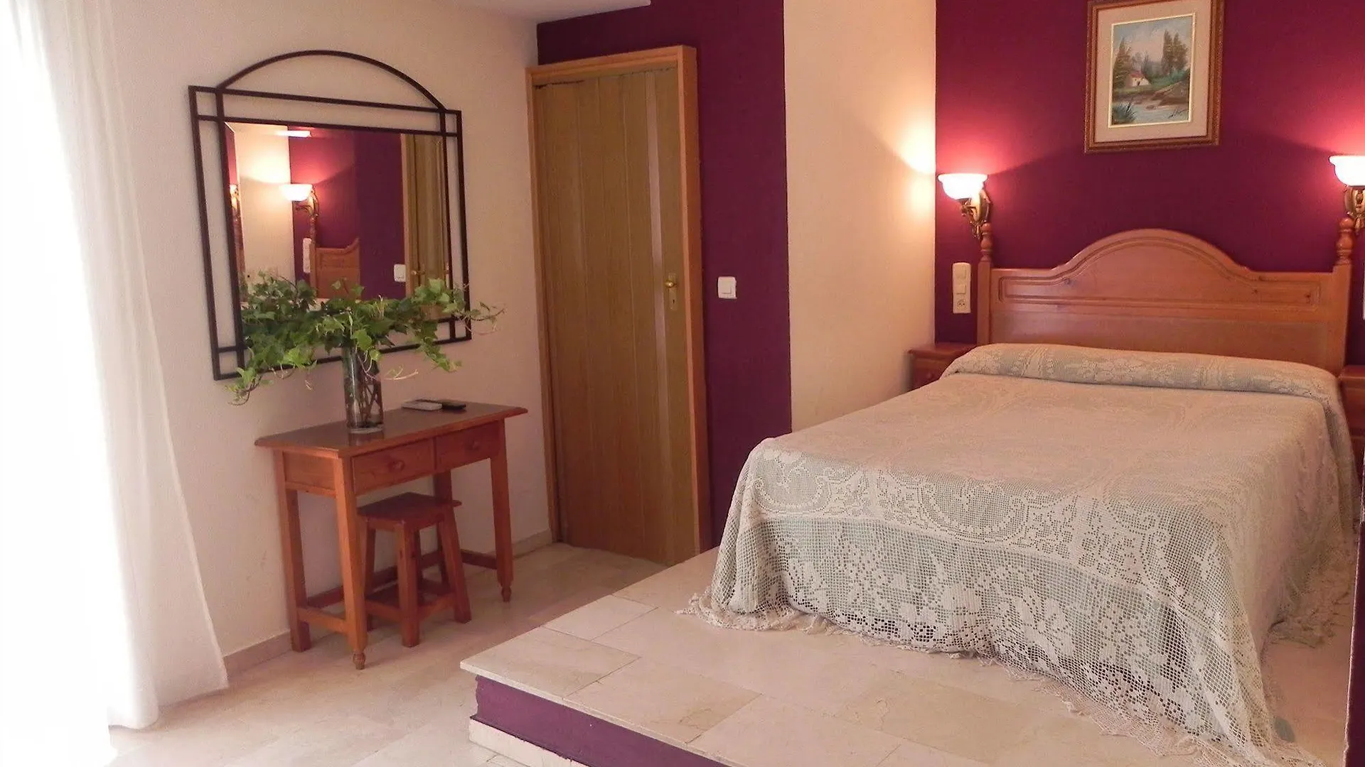 Hostal El Olivo Granada