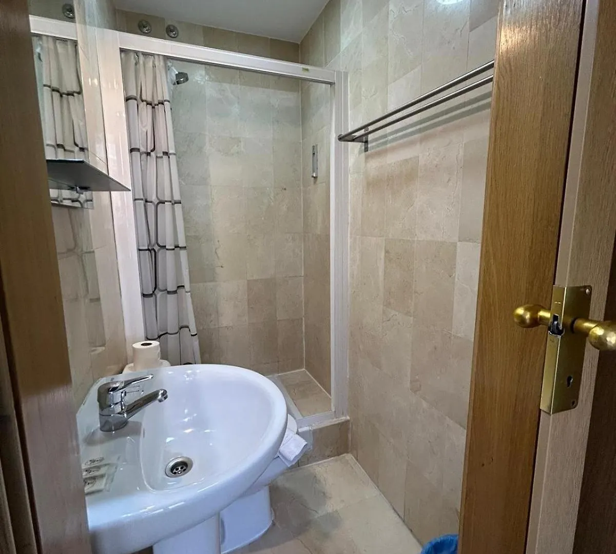 Vendégház Hostal El Olivo Granada